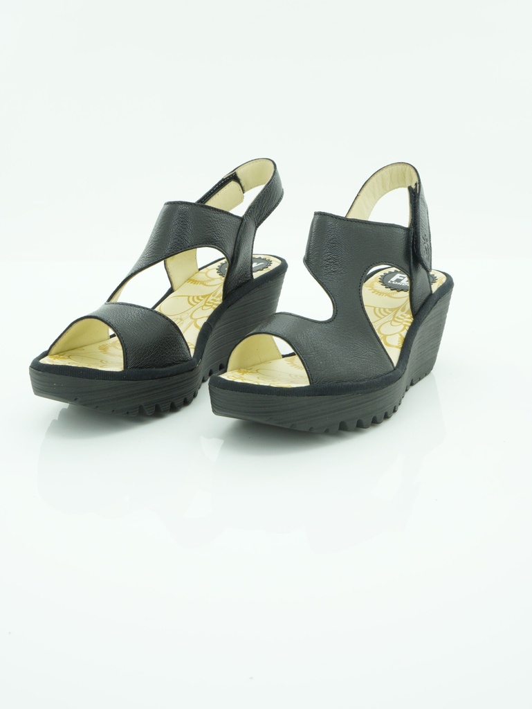 [202FLY02] LEADIES LEATHER SANDALS