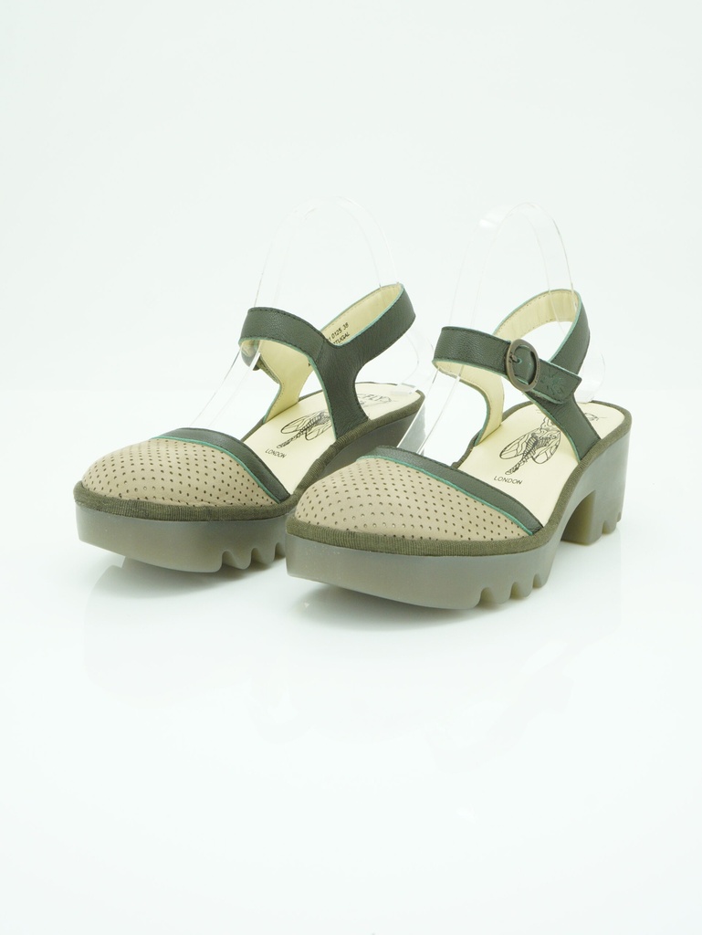 [2025FLY07] LADIES LEATHER SANDALS32