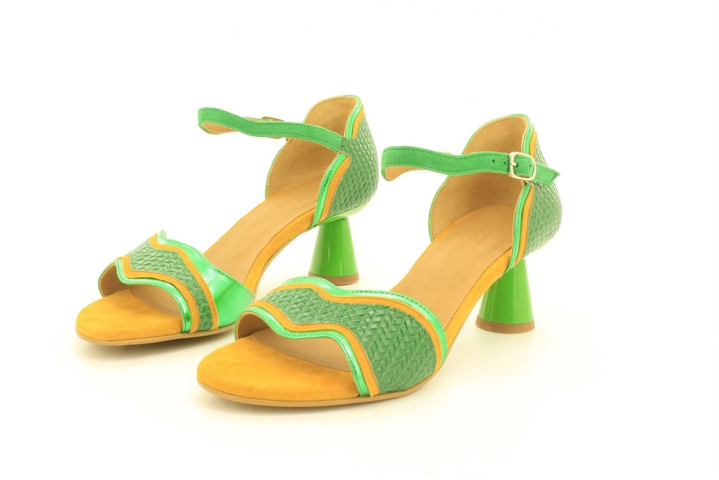 Ladies leather sandal 22241 (36)